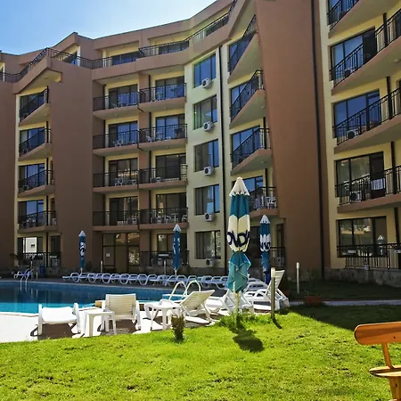 Sea Grace Aparthotel 3*