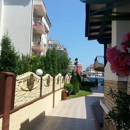 Apartmanhotel Sea Grace 3*